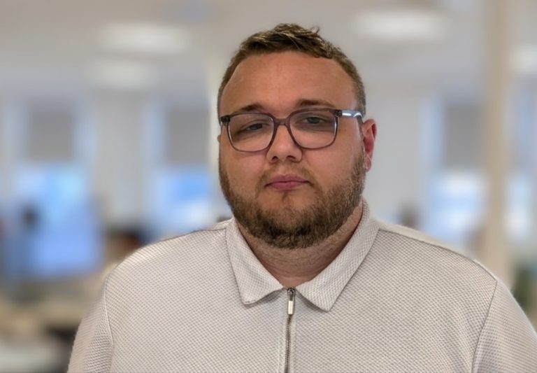 About Us - Roma Finance